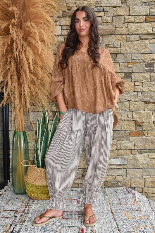 Kiti Paisley Damask Artist Smock Walnut